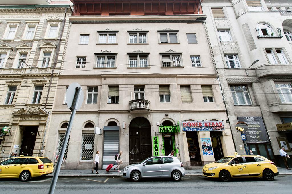 Apartment At Nagymezo بودابست المظهر الخارجي الصورة