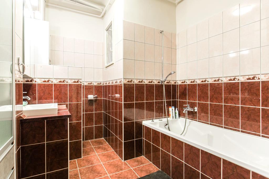 Apartment At Nagymezo بودابست المظهر الخارجي الصورة